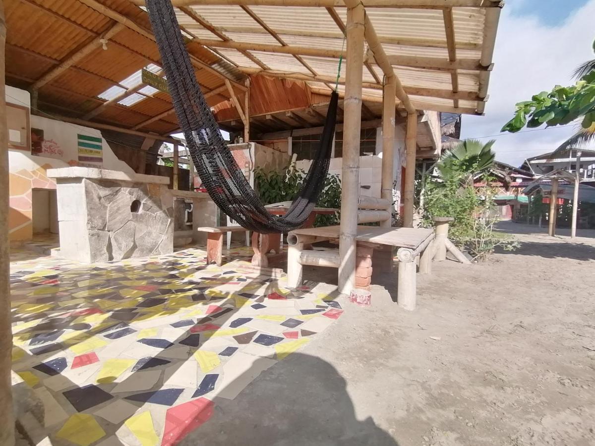 La Casa Mompiche Otel Dış mekan fotoğraf